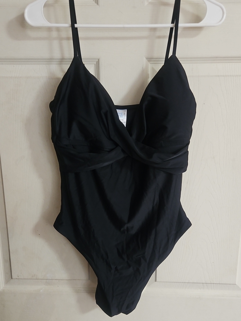 TIME AND TRU BLACK ONE PIECE SWIMSUIT: NEW WITHOUT TAGS: SIZE L (12-14)